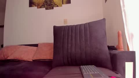 DAYRA ANGELS online show from 01/11/26, 08:03