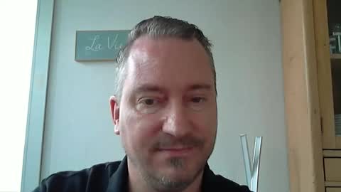 Snapshot of daytrader77 chatting on 03/09/26, 11:03 daytrader77 online show from 03/09/26, 11:03