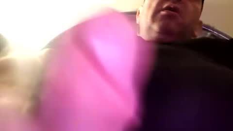 Snapshot of dazzaboxer chatting on 11/17/25, 12:49 dazzaboxer online show from 11/17/25, 12:49