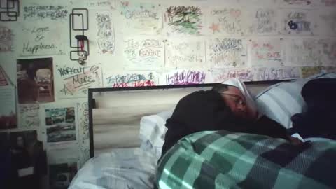 dbeamon92 online show from 04/16/26, 12:06