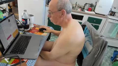 Daniel online show from 12/27/24, 05:16