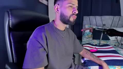 dcollins_ online show from 10/09/25, 07:50