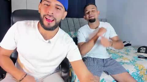 dcollins_ online show from 11/04/25, 02:54