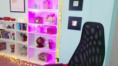 Shari online show from 02/06/26, 05:45