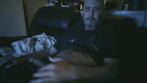 Snapshot of ddboobman chatting on 02/25/26, 07:51 want girl to play with me online show from 02/25/26, 07:51