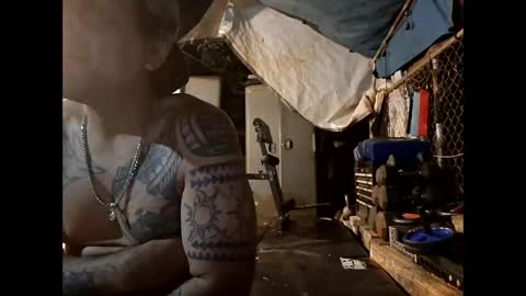 deadbirdink8o8 online show from 11/30/25, 09:57