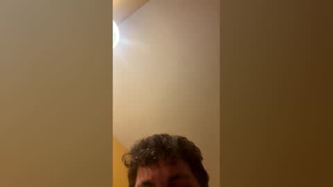 Snapshot of deancar20 chatting on 12/15/25, 03:00 deancar20 online show from 12/15/25, 03:00