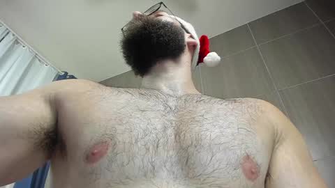 Snapshot of deanlek chatting on 12/23/24, 11:28 Dean online show from 12/23/24, 11:28