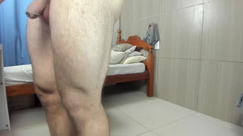 Snapshot of deanlek chatting on 01/07/25, 11:45 Dean online show from 01/07/25, 11:45