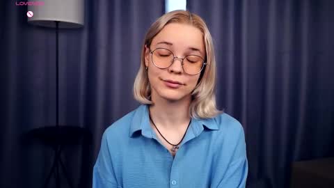 Charlie 18yo online show from 10/06/25, 06:33
