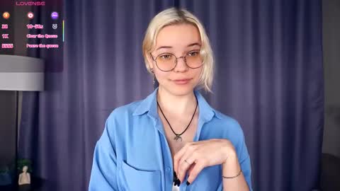 Charlie 18yo online show from 12/02/25, 05:13