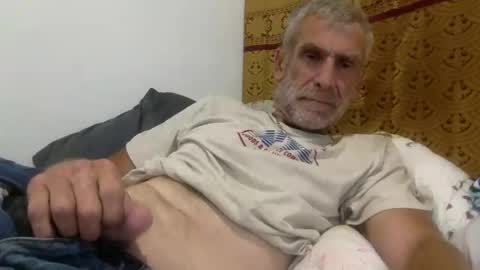 deanofflove221000 online show from 02/12/26, 05:24