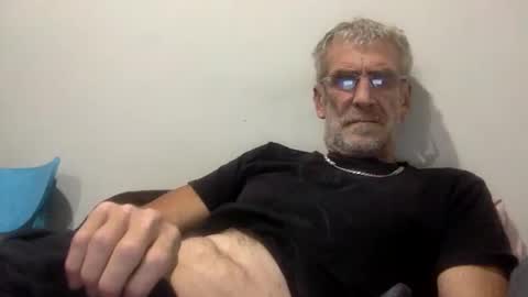 deanofflove221000 online show from 03/17/26, 10:46