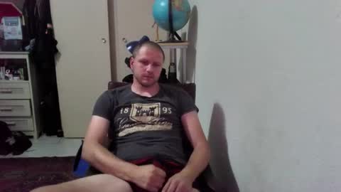 Snapshot of deanthickdick chatting on 02/04/26, 07:53 deanthickdick online show from 02/04/26, 07:53