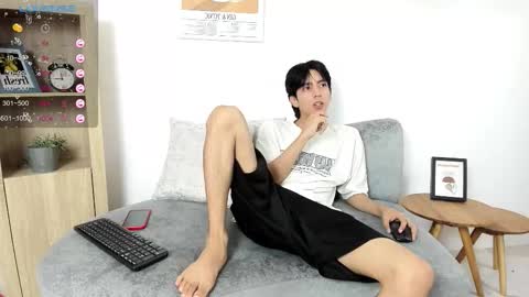Snapshot of dear_jeycot chatting on 09/13/25, 01:22 Jeycot online show from 09/13/25, 01:22