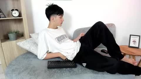Snapshot of dear_jeycot chatting on 10/09/25, 12:47 Jeycot online show from 10/09/25, 12:47