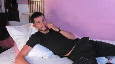 dear_lover1 online show from 12/16/25, 02:11