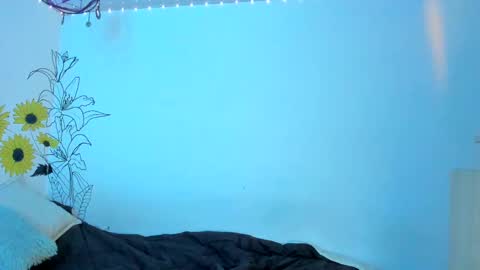 Snapshot of dear_venus chatting on 01/23/25, 10:44 venus adam online show from 01/23/25, 10:44