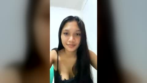 Snapshot of dearbaddie chatting on 06/14/26, 08:22 dearbaddie online show from 06/14/26, 08:22
