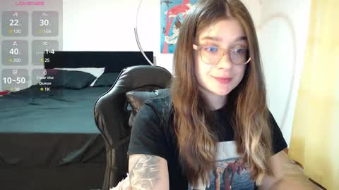 dearlilith6666 online show from 02/12/25, 12:58