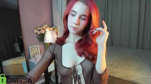 Snapshot of dearly_emily chatting on 09/08/25, 04:06 Emily GMT2 Mon 10 AM - 4 PM Wed 10 AM - 4 PM Thu 10 AM - 4 PM Fri 10 AM - 4 PM Sat 10 AM - 4 PM online show from 09/08/25, 04:06