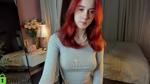 Snapshot of dearly_emily chatting on 02/20/26, 05:24 Emily GMT2 Mon 10 AM - 4 PM Wed 10 AM - 4 PM Thu 10 AM - 4 PM Fri 10 AM - 4 PM Sat 10 AM - 4 PM online show from 02/20/26, 05:24