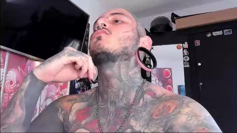    online show from 01/11/25, 06:54