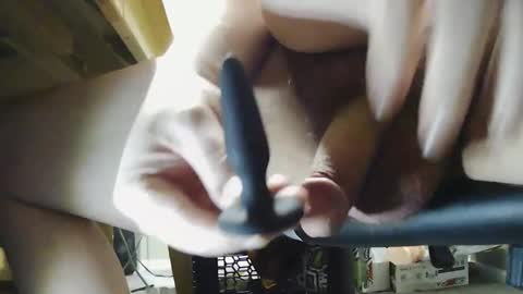 Snapshot of deathnite827 chatting on 01/05/25, 07:39 DK814 online show from 01/05/25, 07:39