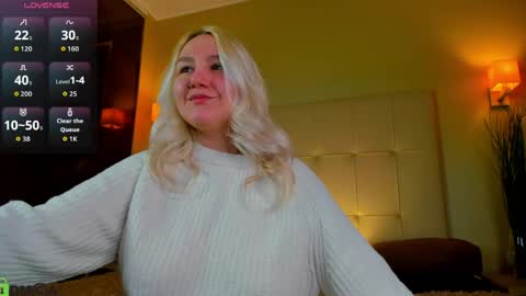 Debbie Mon Tue Fri Sun Sat GMT 3 1000am - 0400pm  online show from 04/10/26, 05:50