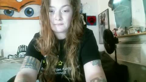 DEBBIE online show from 11/28/25, 07:49