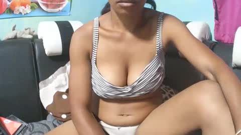 DebbieRiseX online show from 04/16/26, 07:14