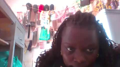 debbyslatter online show from 12/17/25, 09:15