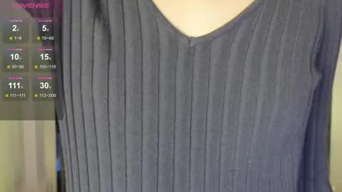 Snapshot of debihenks chatting on 11/02/25, 05:04 Eva online show from 11/02/25, 05:04