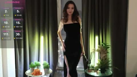 Snapshot of debihenks chatting on 11/26/25, 05:47 Eva online show from 11/26/25, 05:47