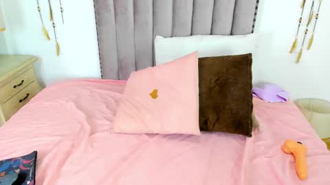 Debora online show from 02/24/25, 02:26