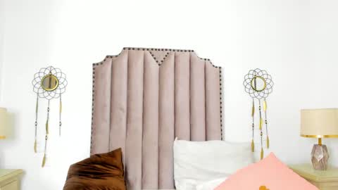 Debora online show from 02/25/25, 05:36