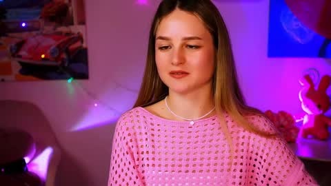 Snapshot of deboralarson chatting on 01/25/25, 10:19 Debora online show from 01/25/25, 10:19