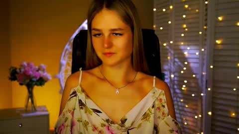 Debora online show from 11/17/25, 03:56