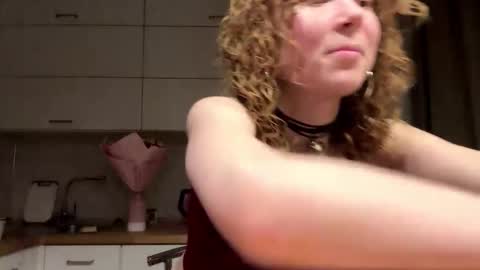 Hello My name is Sarah im new model here and little but shy. online show from 01/11/26, 03:17