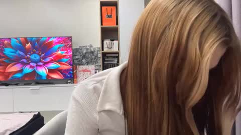 Nicole online show from 01/14/26, 06:24