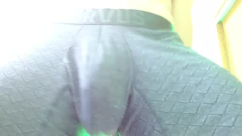 Snapshot of deconrios chatting on 12/24/24, 06:33 Santiago online show from 12/24/24, 06:33