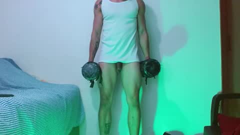 Snapshot of deconrios chatting on 12/25/24, 05:58 Santiago online show from 12/25/24, 05:58