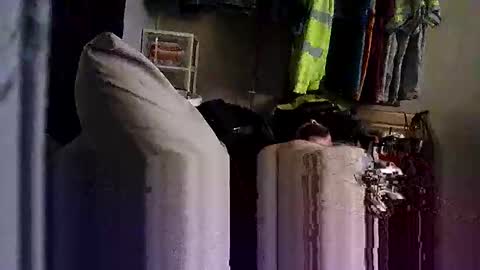 decoyx5o5 online show from 02/10/25, 05:58