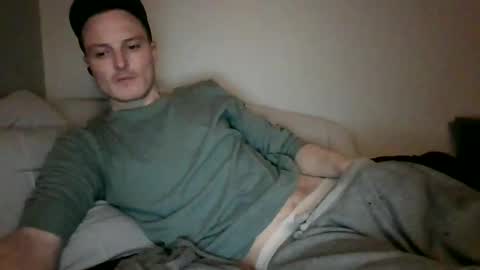 Snapshot of dee4dayz19 chatting on 02/16/25, 05:26 Dee4dayz online show from 02/16/25, 05:26