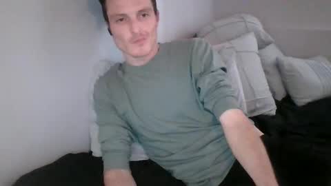 Snapshot of dee4dayz19 chatting on 09/17/25, 07:59 Dee4dayz online show from 09/17/25, 07:59