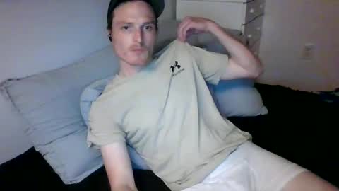 Snapshot of dee4dayz19 chatting on 09/24/25, 03:54 Dee4dayz online show from 09/24/25, 03:54