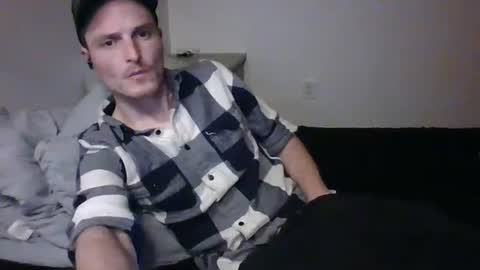 Snapshot of dee4dayz19 chatting on 10/13/25, 01:16 Dee4dayz online show from 10/13/25, 01:16