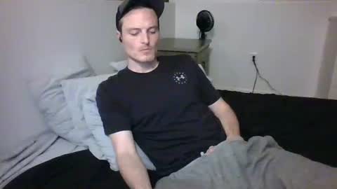 Snapshot of dee4dayz19 chatting on 11/01/25, 02:02 Dee4dayz online show from 11/01/25, 02:02