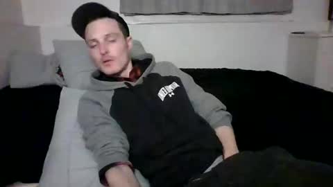 Snapshot of dee4dayz19 chatting on 02/28/26, 03:29 Dee4dayz online show from 02/28/26, 03:29