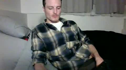 Dee4dayz online show from 05/01/26, 02:38